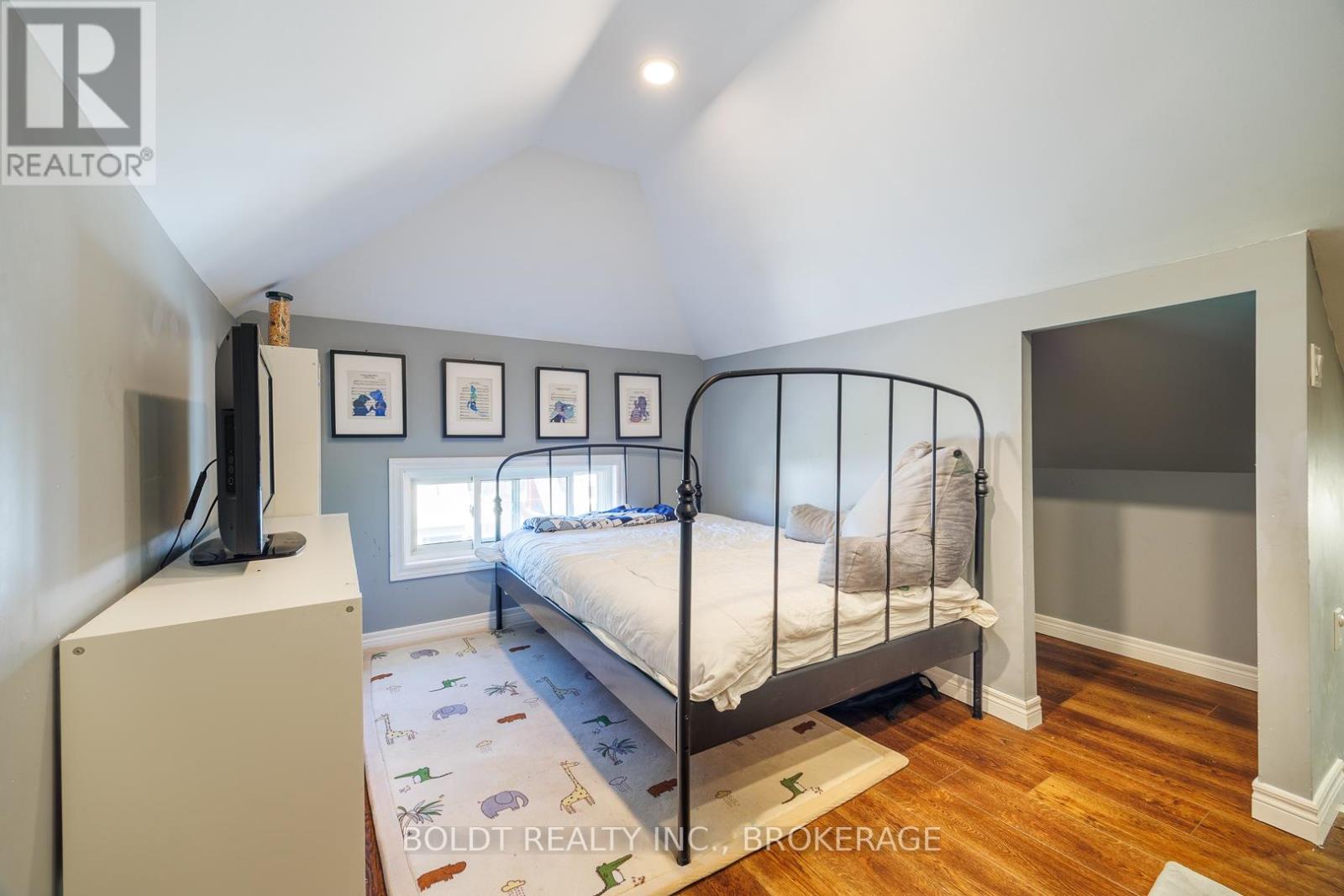 5285 Third Avenue, Niagara Falls, Ontario  L2E 4M6 - Photo 17 - X13482872