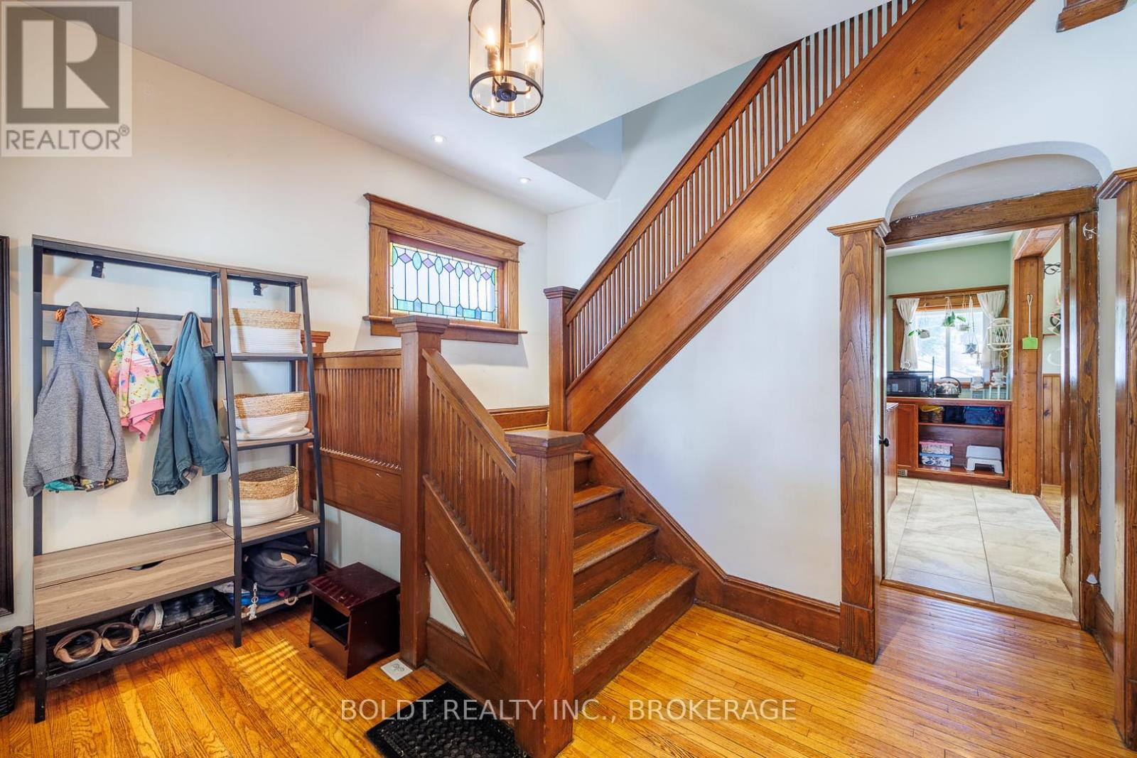5285 Third Avenue, Niagara Falls, Ontario  L2E 4M6 - Photo 4 - X13482872