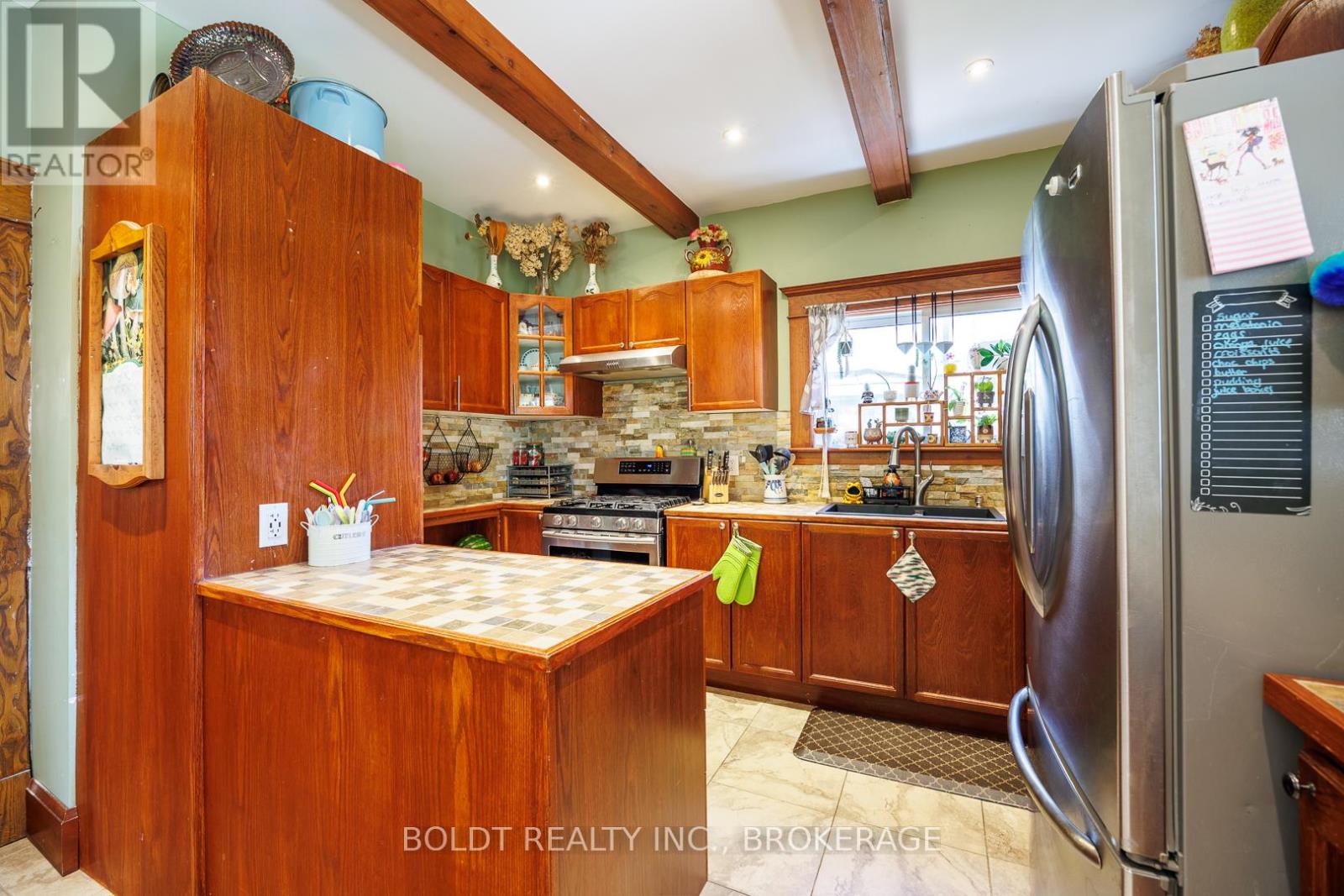 5285 Third Avenue, Niagara Falls, Ontario  L2E 4M6 - Photo 6 - X13482872