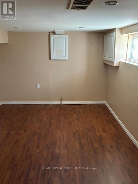 15 Rodman Street, St. Catharines, Ontario  L2R 5C9 - Photo 8 - X13485502