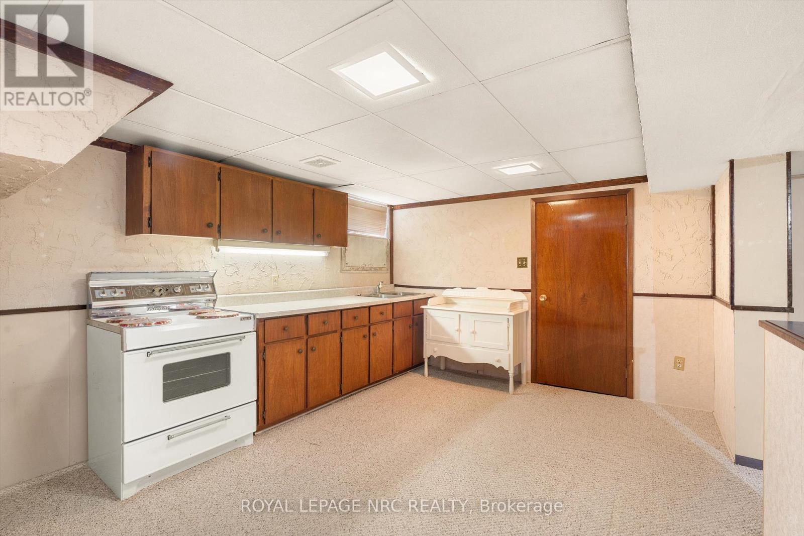 6502 Brock Street, Niagara Falls, Ontario  L2J 1W3 - Photo 22 - X13486646