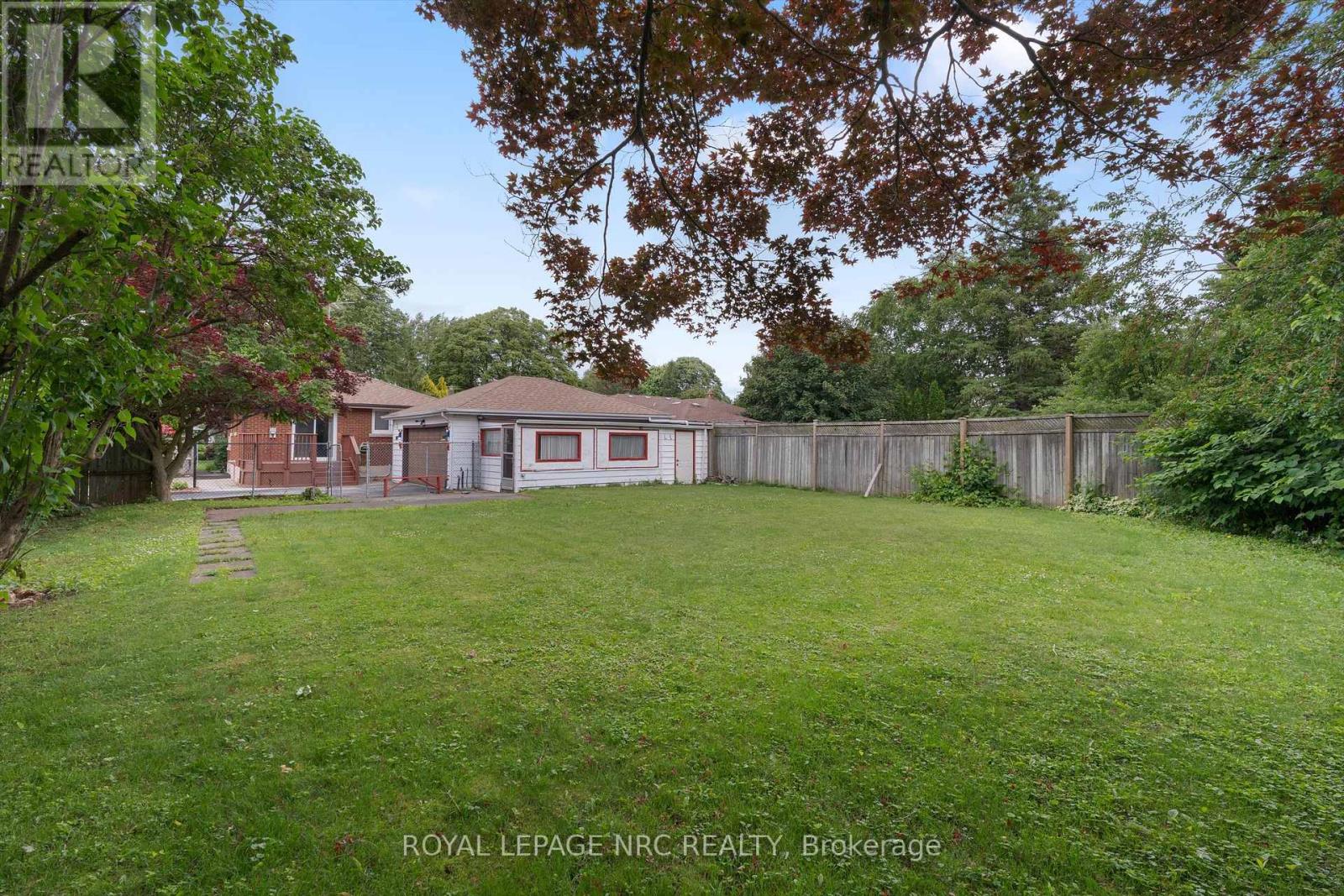 6502 Brock Street, Niagara Falls, Ontario  L2J 1W3 - Photo 4 - X13486646