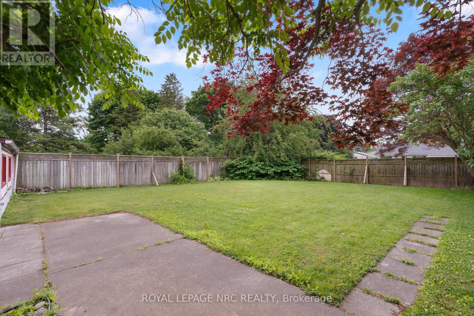 6502 Brock Street, Niagara Falls, Ontario  L2J 1W3 - Photo 5 - X13486646