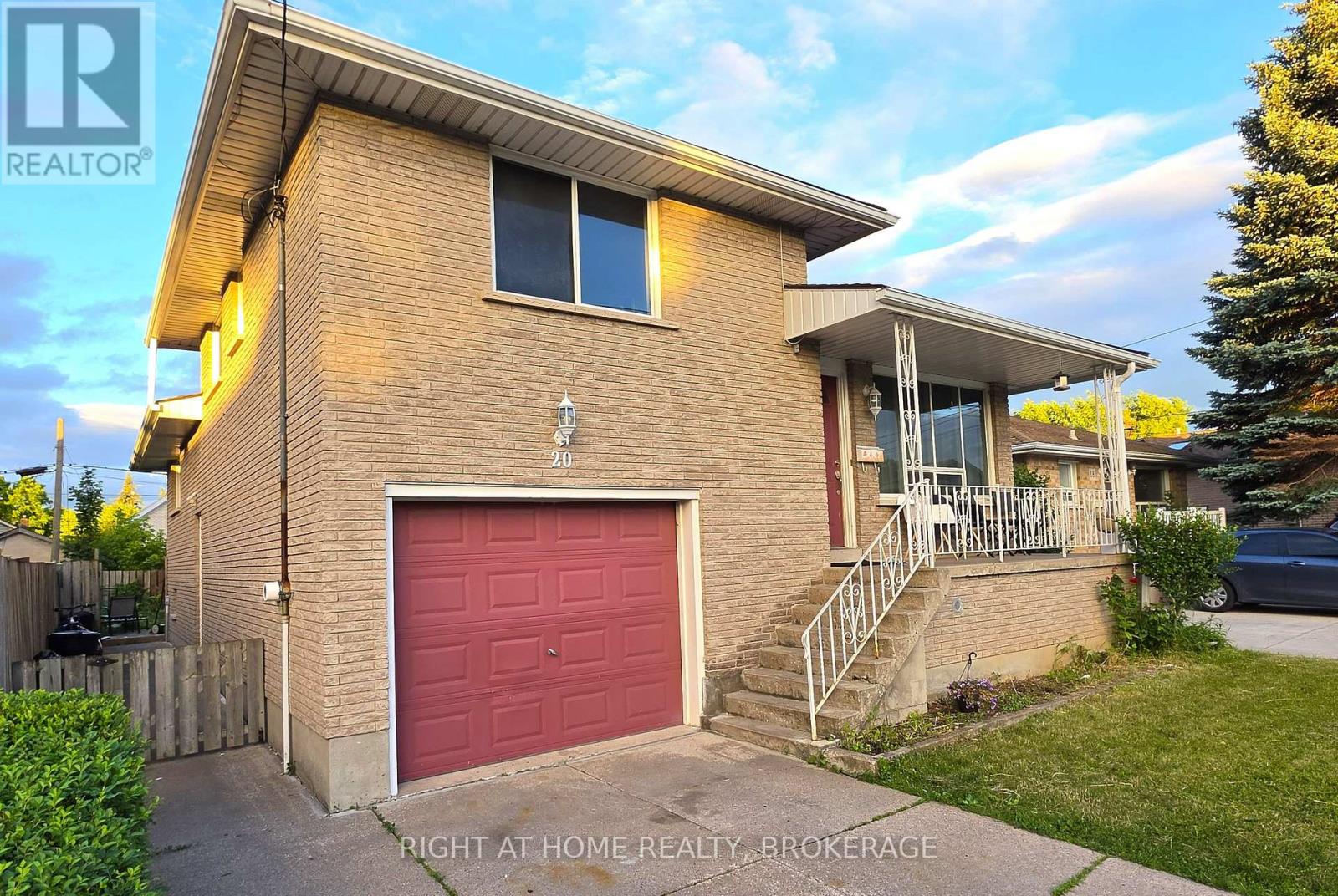 20 Augusta Avenue, St. Catharines, Ontario  L2M 5R2 - Photo 13 - X13488566