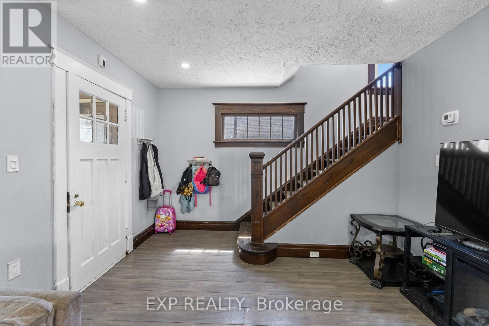 221 Bowen Road, Fort Erie, Ontario  L2A 2Y6 - Photo 6 - X13490598