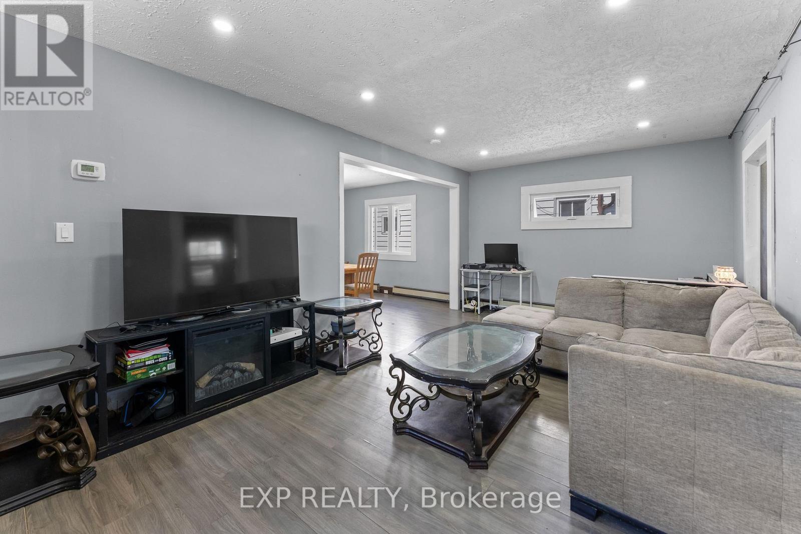 221 Bowen Road, Fort Erie, Ontario  L2A 2Y6 - Photo 7 - X13490598
