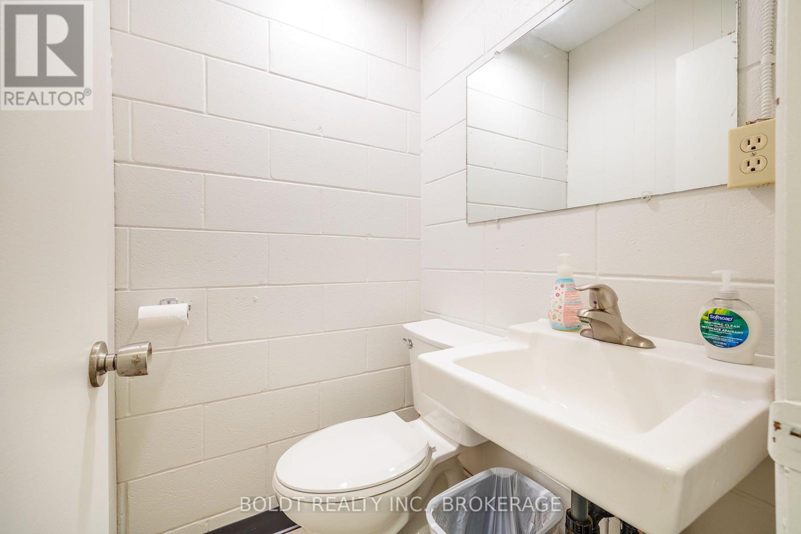 13-15 Secord Drive, St. Catharines, Ontario  L2N 1K9 - Photo 25 - X13492874