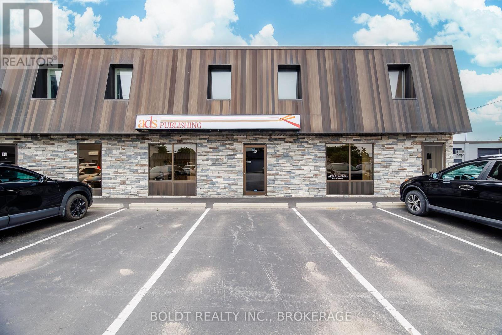 13-15 Secord Drive, St. Catharines, Ontario  L2N 1K9 - Photo 27 - X13492874