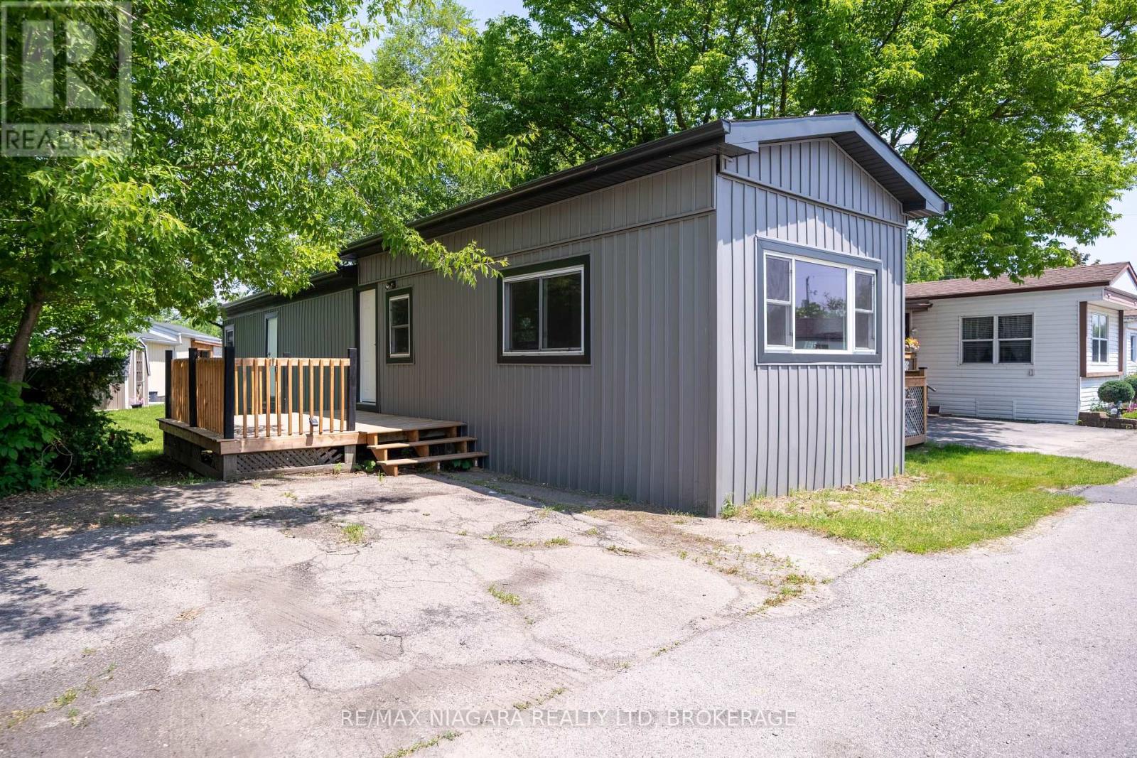 4595 Abigail Lane, Lincoln, Ontario  L3J 0W1 - Photo 1 - X13493986