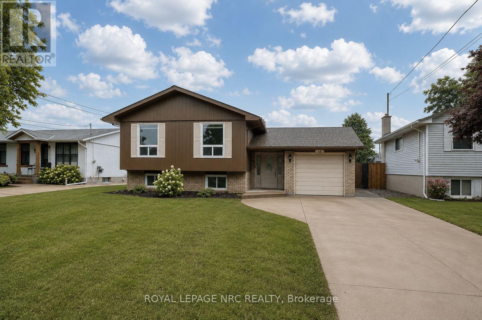 15 Nickel Street, St. Catharines, Ontario  L2M 1L4 - Photo 1 - X13496940