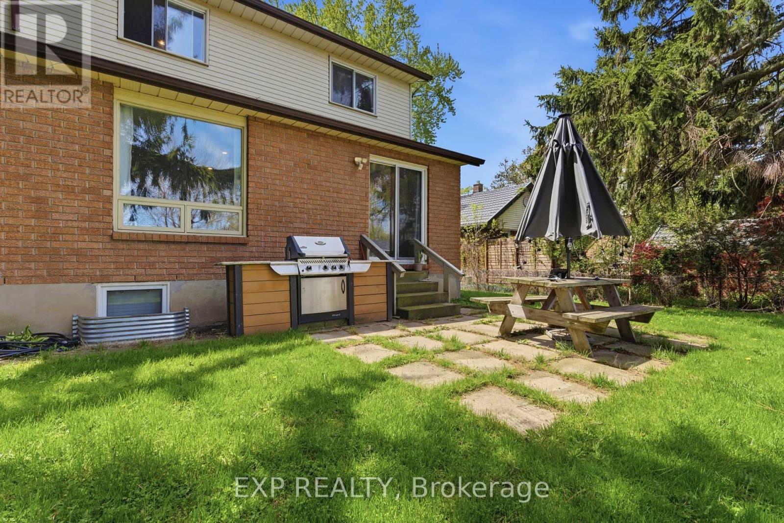 25 Edmund Street, St. Catharines, Ontario  L2R 2G3 - Photo 16 - X13496982