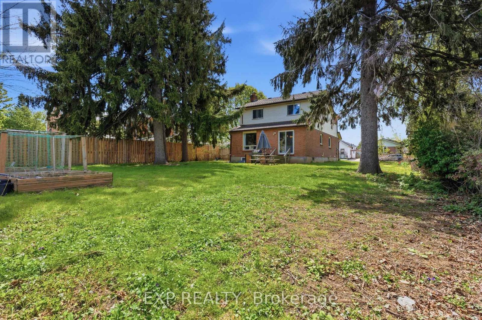 25 Edmund Street, St. Catharines, Ontario  L2R 2G3 - Photo 18 - X13496982