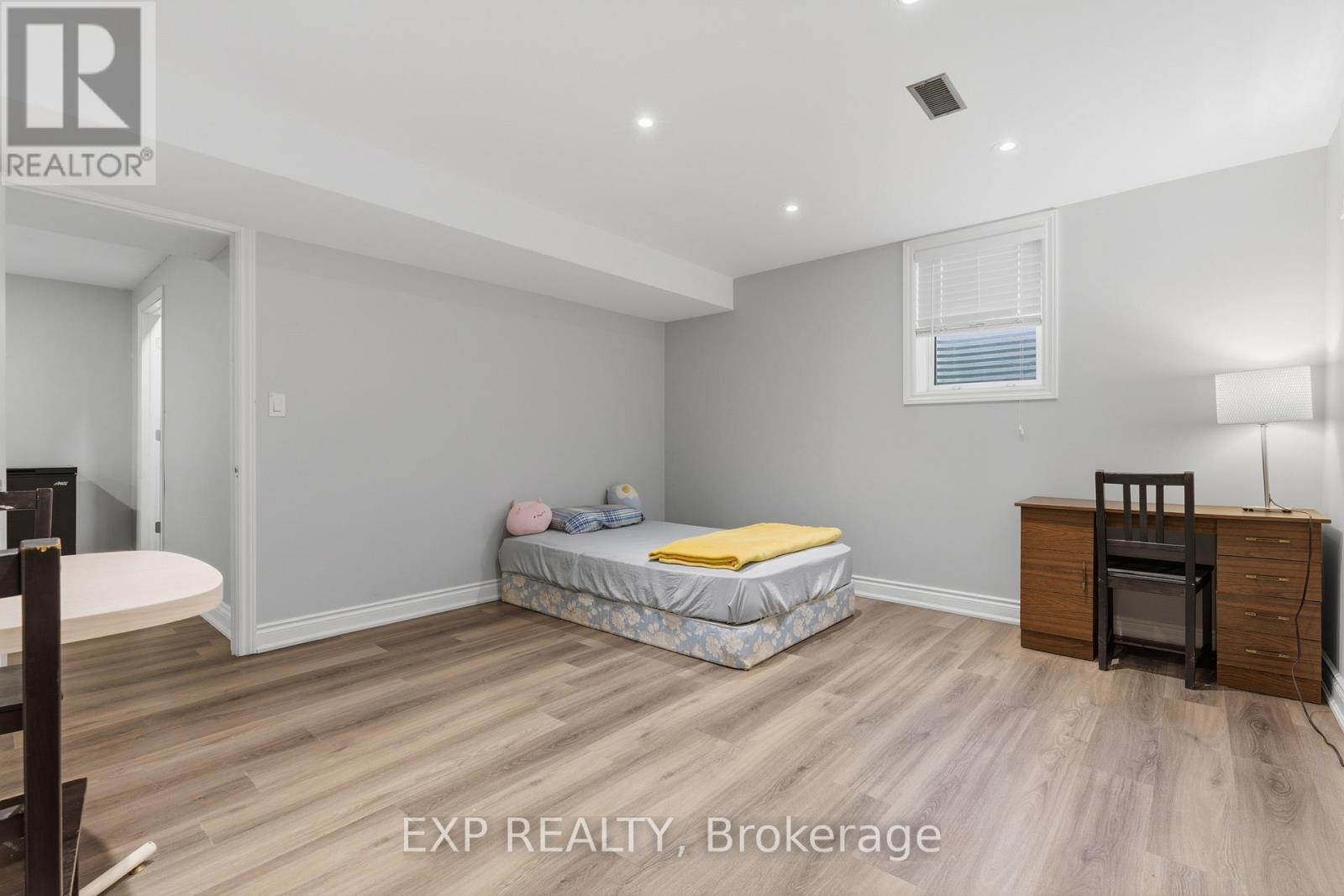 25 Edmund Street, St. Catharines, Ontario  L2R 2G3 - Photo 28 - X13496982
