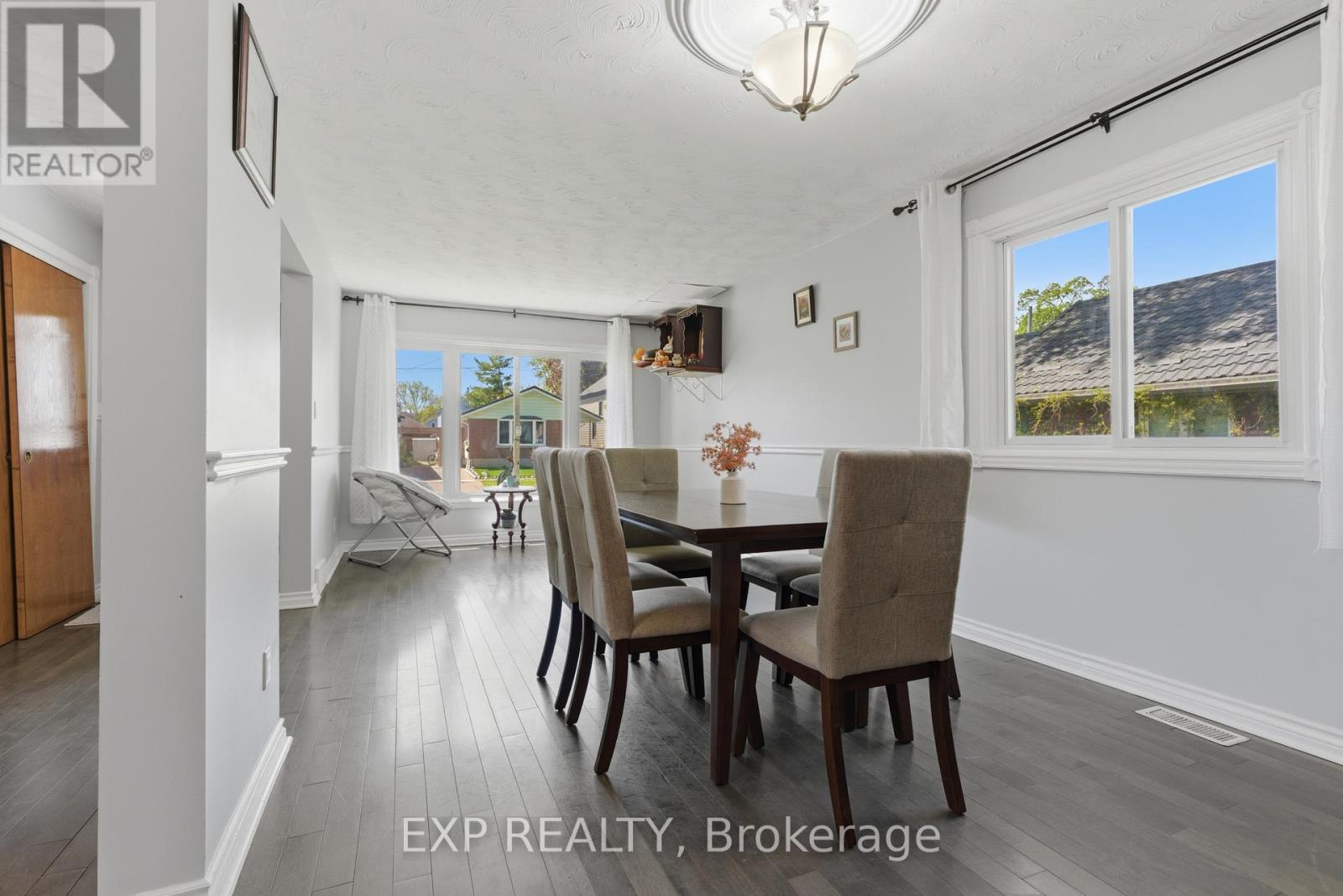 25 Edmund Street, St. Catharines, Ontario  L2R 2G3 - Photo 9 - X13496982