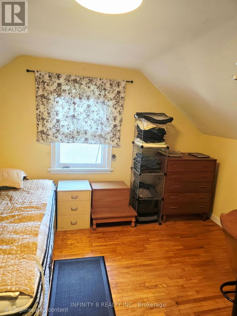 98 Louth Street, St. Catharines, Ontario  L2S 2T4 - Photo 11 - X13497234