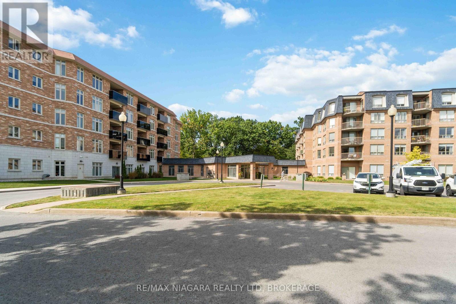 132 - 8111 Forest Glen Drive, Niagara Falls, Ontario  L2H 2Y7 - Photo 1 - X13499458