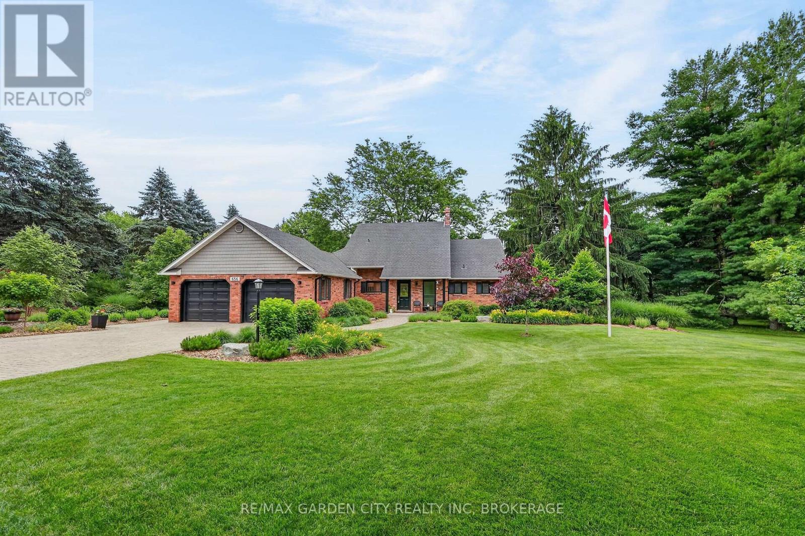 656 Memorial Drive, Pelham, Ontario  L0S 1C0 - Photo 3 - X13501022