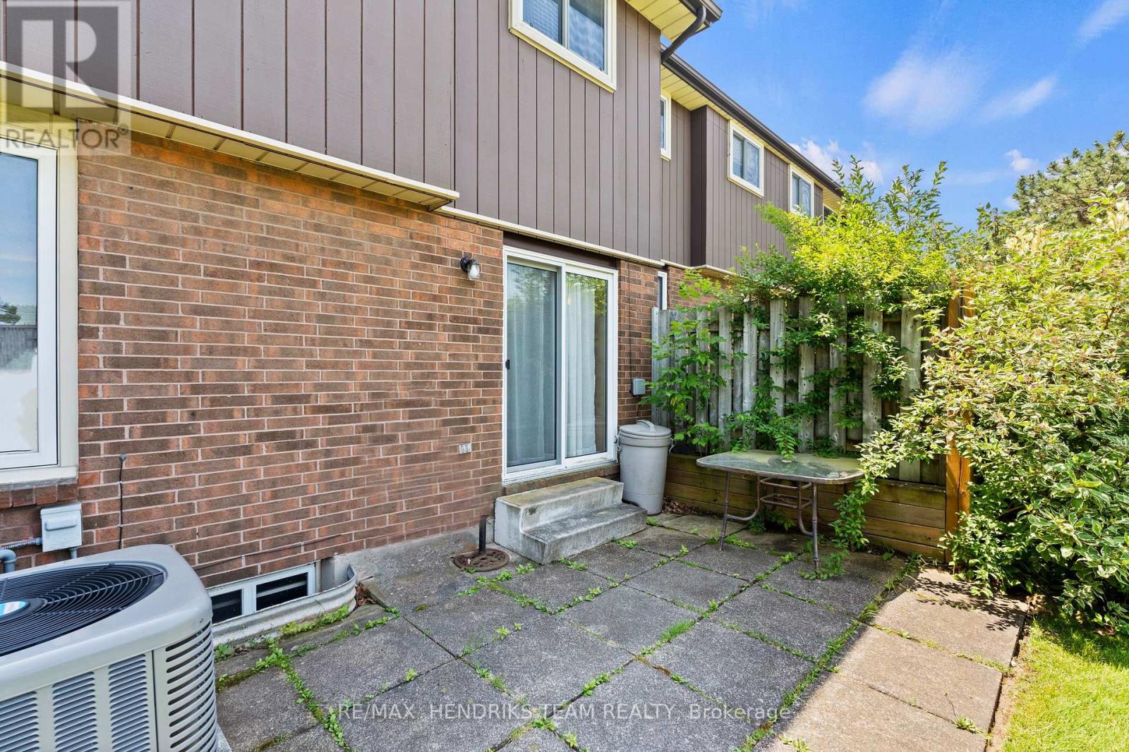 20 - 64 Forster Street, St. Catharines, Ontario  L2N 6T5 - Photo 33 - X13503018