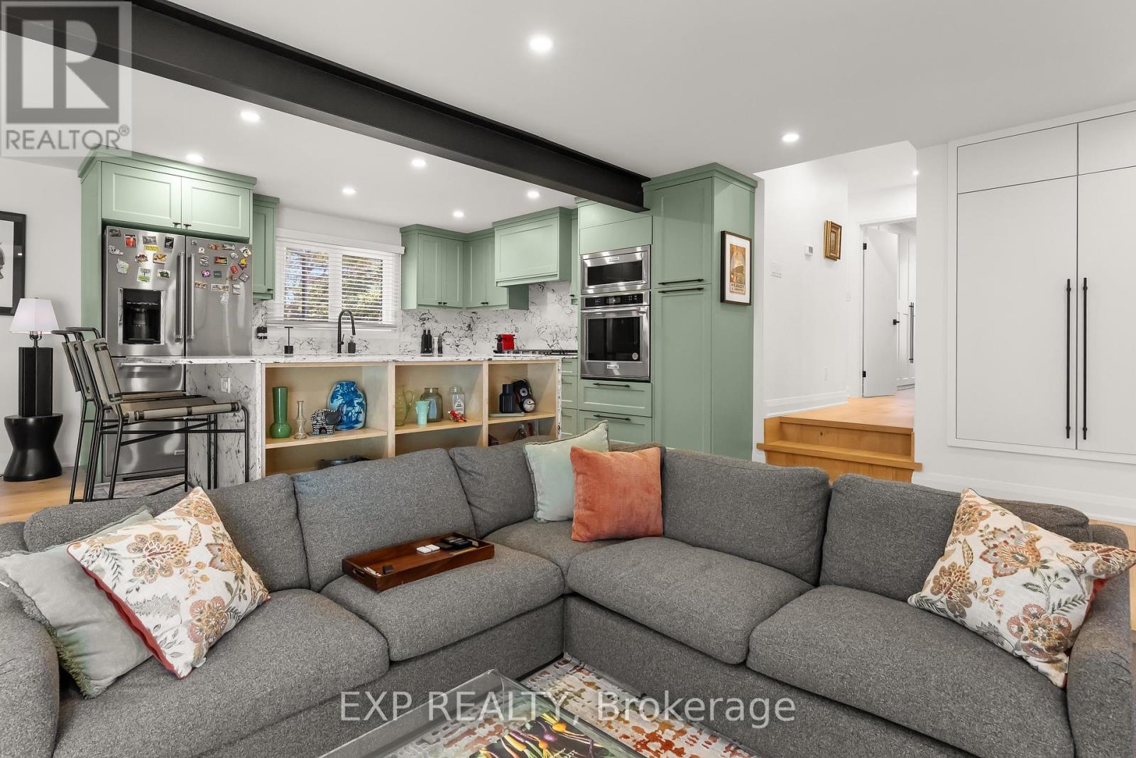 23 The Cedars Street, St. Catharines, Ontario  L2M 6M9 - Photo 8 - X13503288