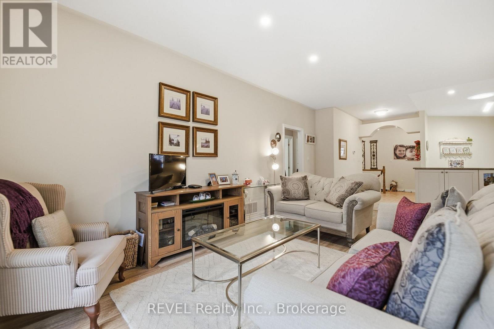 6295 Forest Ridge Drive, Niagara Falls, Ontario  L2J 4K2 - Photo 9 - X13504120