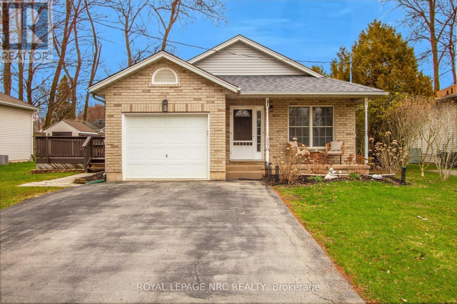 3270 Poplar Avenue, Fort Erie, Ontario  L0S 1N0 - Photo 1 - X13505018