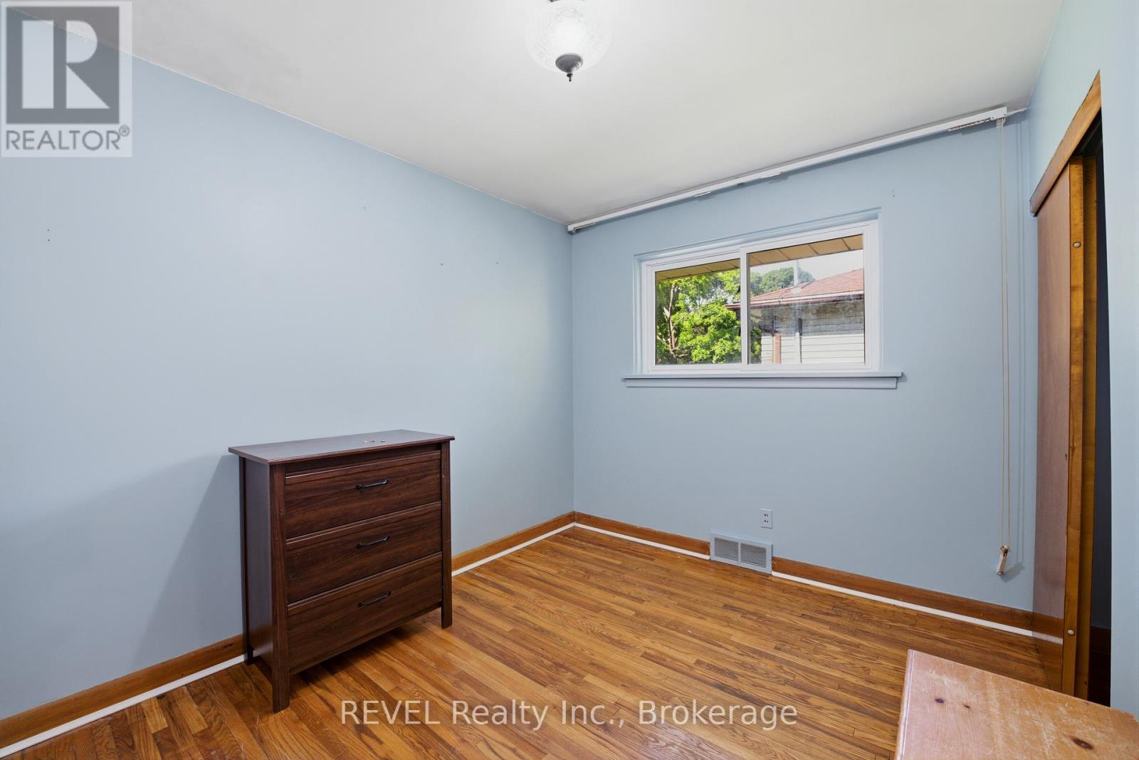 6427 Burdette Drive, Niagara Falls, Ontario  L2E 5H4 - Photo 11 - X13505614