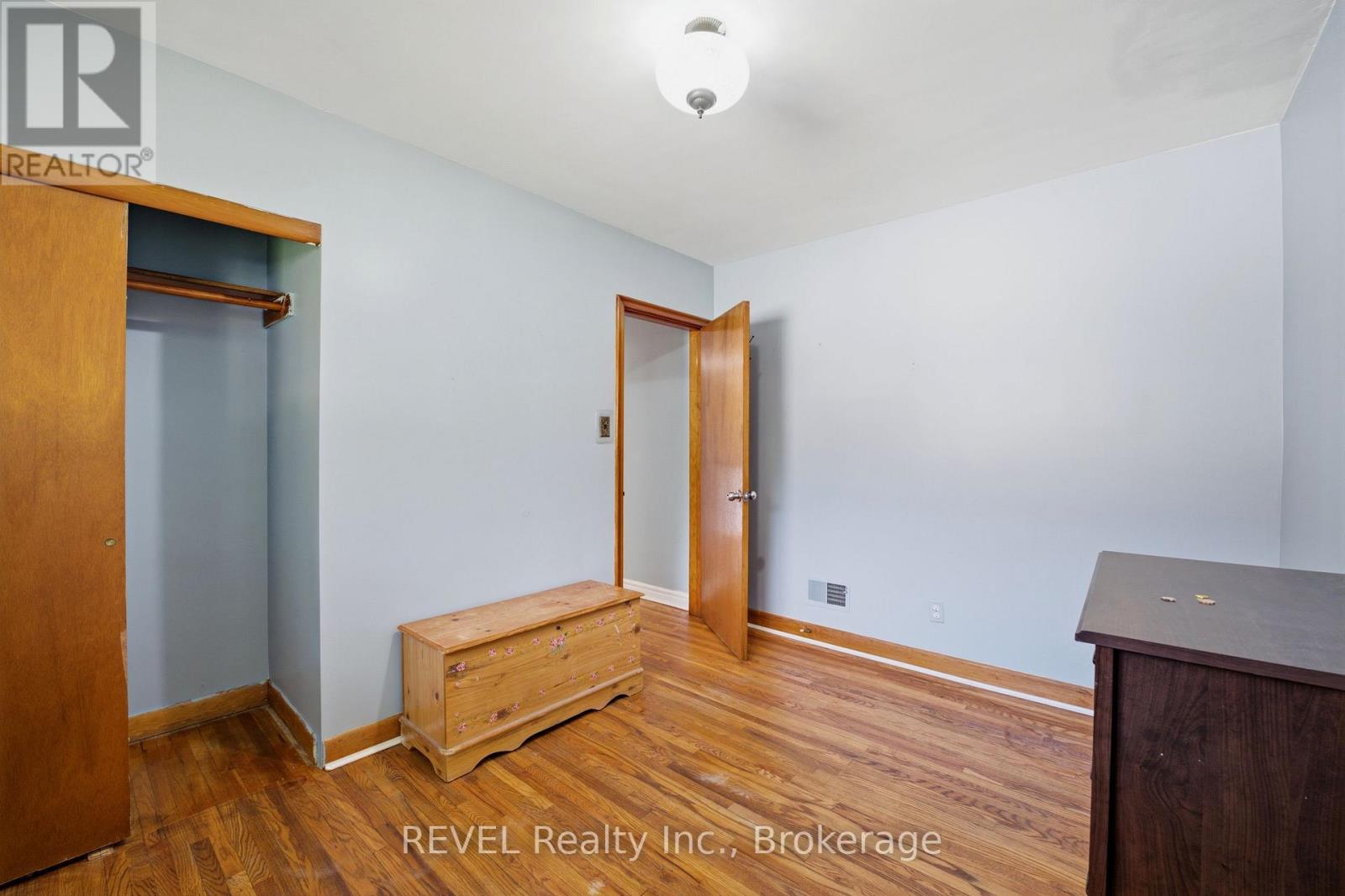 6427 Burdette Drive, Niagara Falls, Ontario  L2E 5H4 - Photo 12 - X13505614