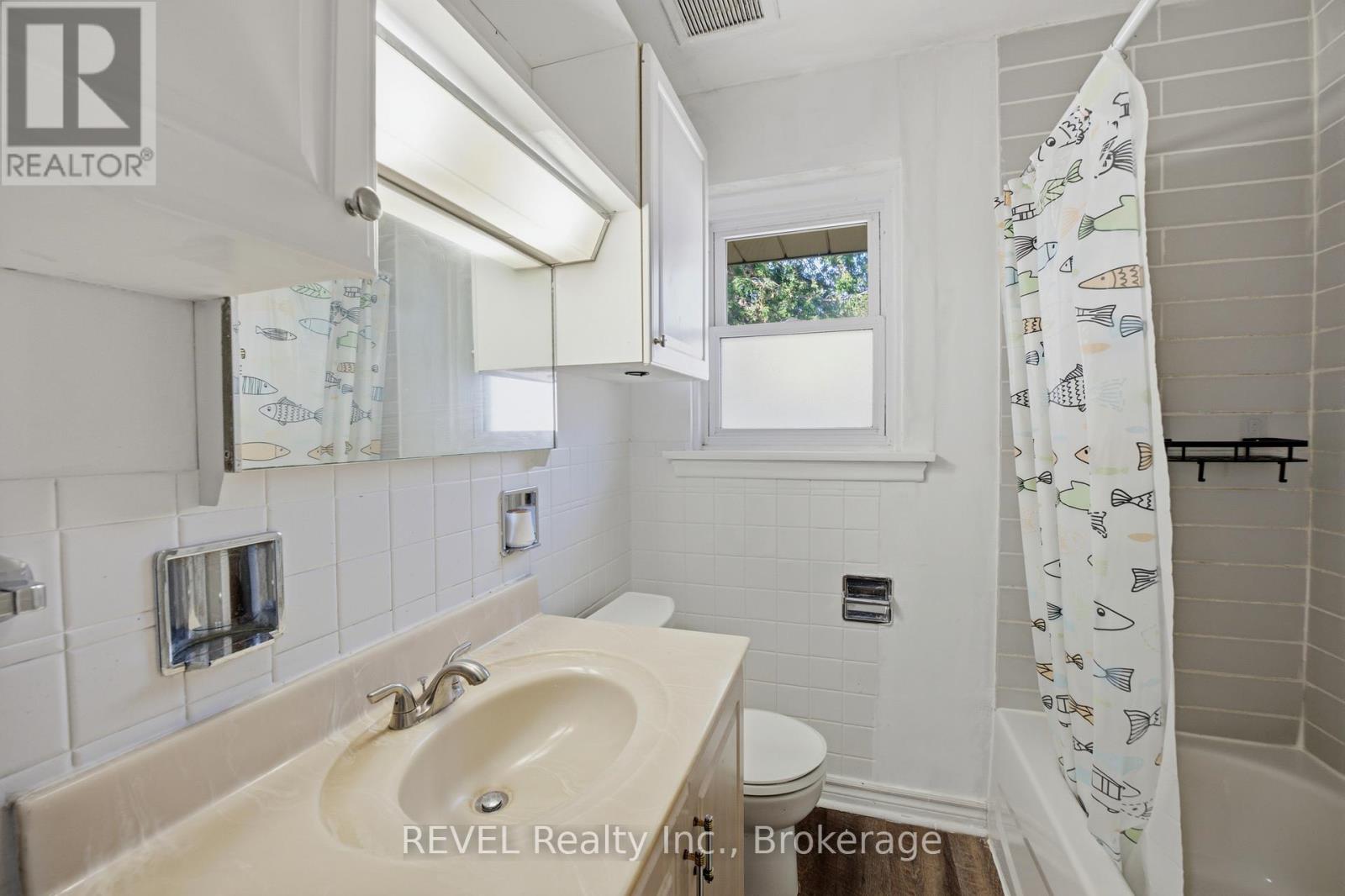6427 Burdette Drive, Niagara Falls, Ontario  L2E 5H4 - Photo 15 - X13505614