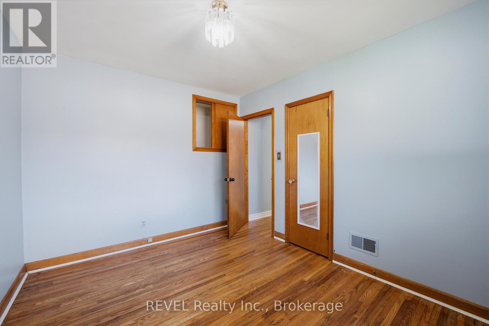 6427 Burdette Drive, Niagara Falls, Ontario  L2E 5H4 - Photo 17 - X13505614
