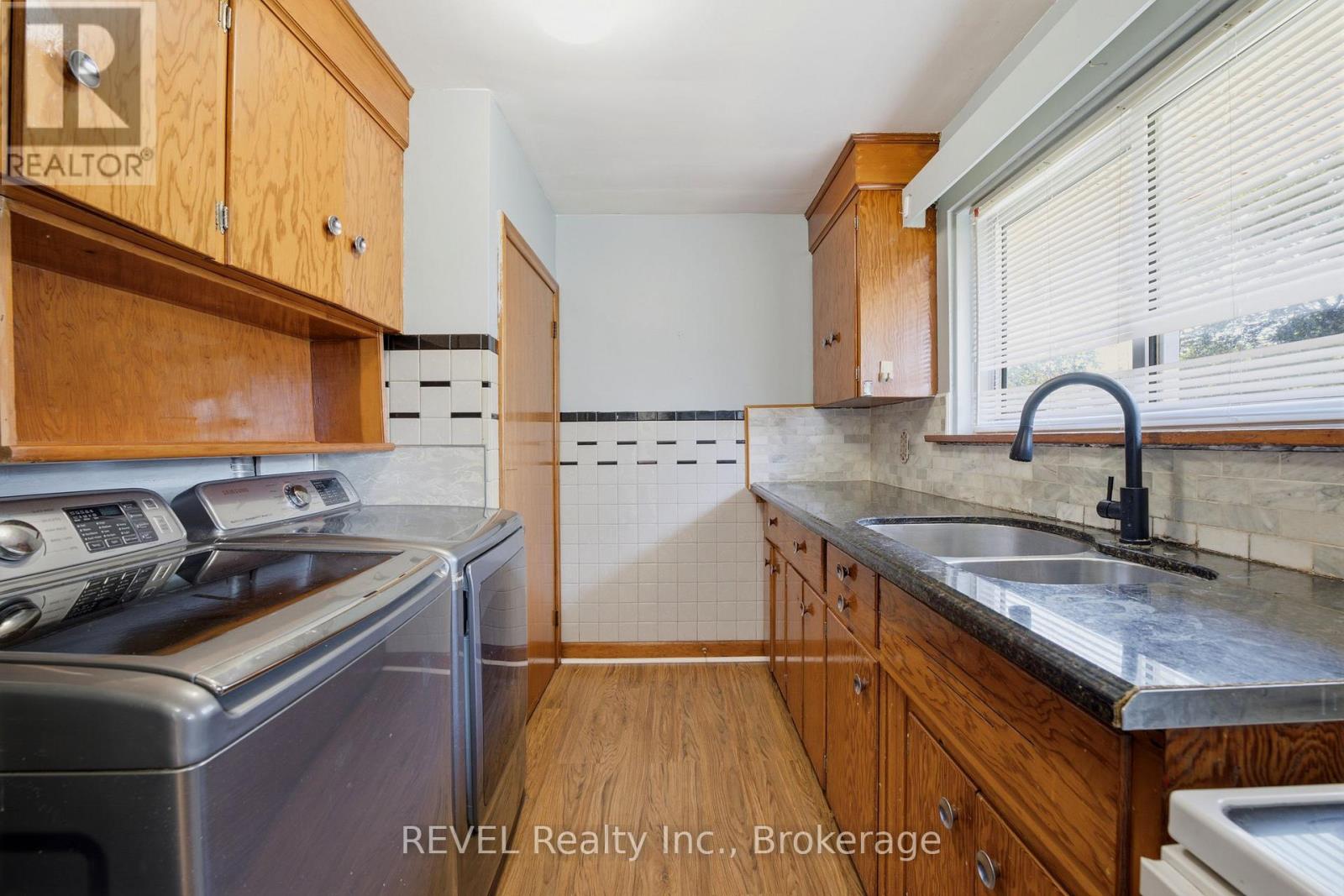 6427 Burdette Drive, Niagara Falls, Ontario  L2E 5H4 - Photo 8 - X13505614