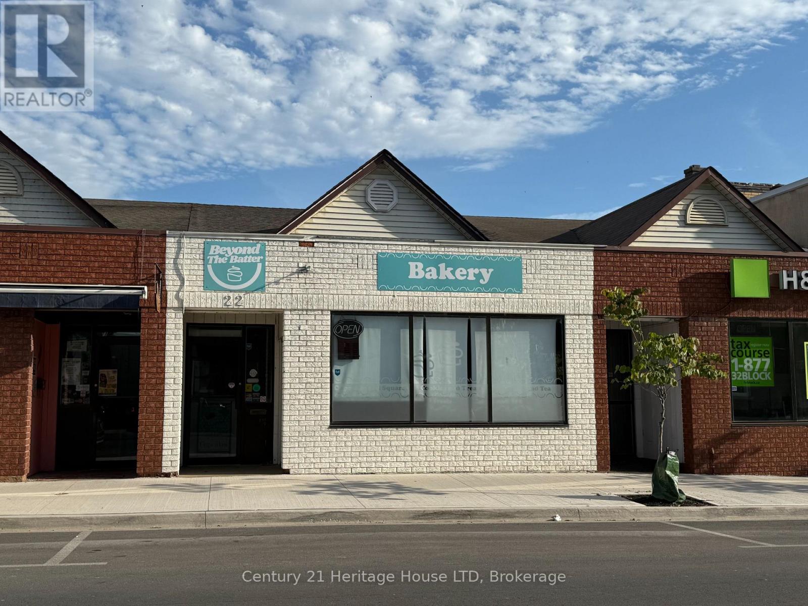22 Clarence Street E, Port Colborne, Ontario  L3K 3E8 - Photo 2 - X13506300