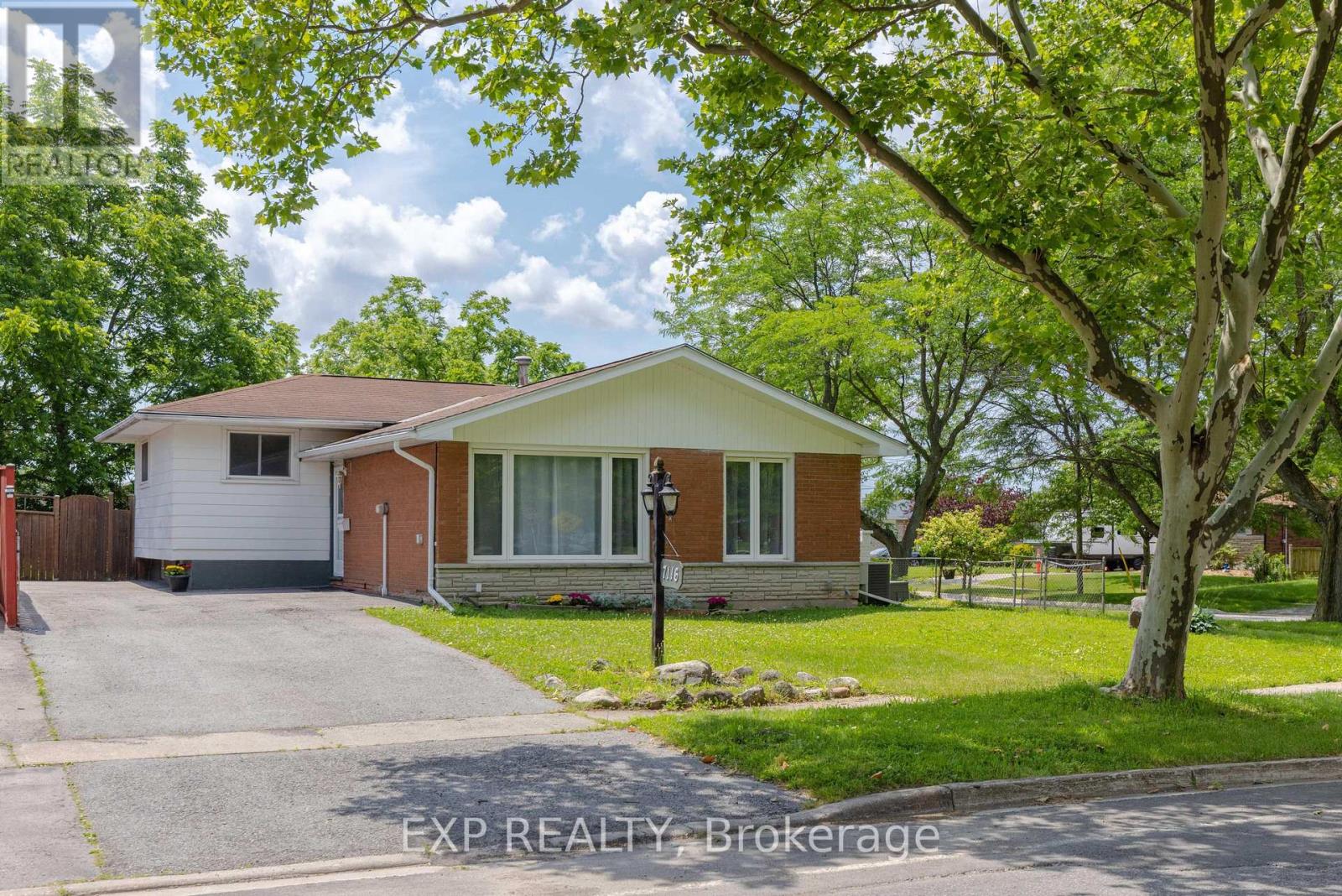 7116 Centennial Street, Niagara Falls, Ontario  L2G 2Z1 - Photo 1 - X13508544