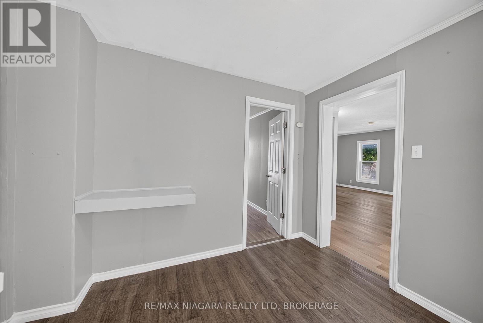 4454 Huron Street, Niagara Falls, Ontario  L2E 2H2 - Photo 14 - X13508944
