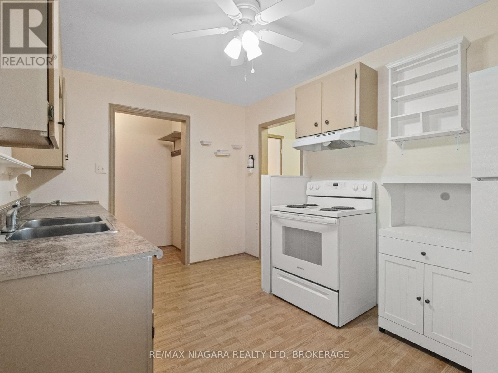 61 Queen Street, Fort Erie, Ontario  L2A 1T7 - Photo 14 - X13511834