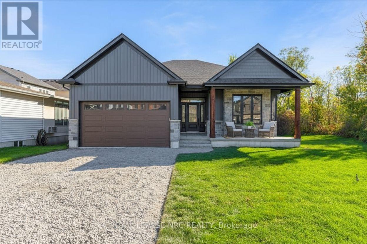 207 Forks Road, Welland, Ontario  L3B 6C5 - Photo 1 - X13512180