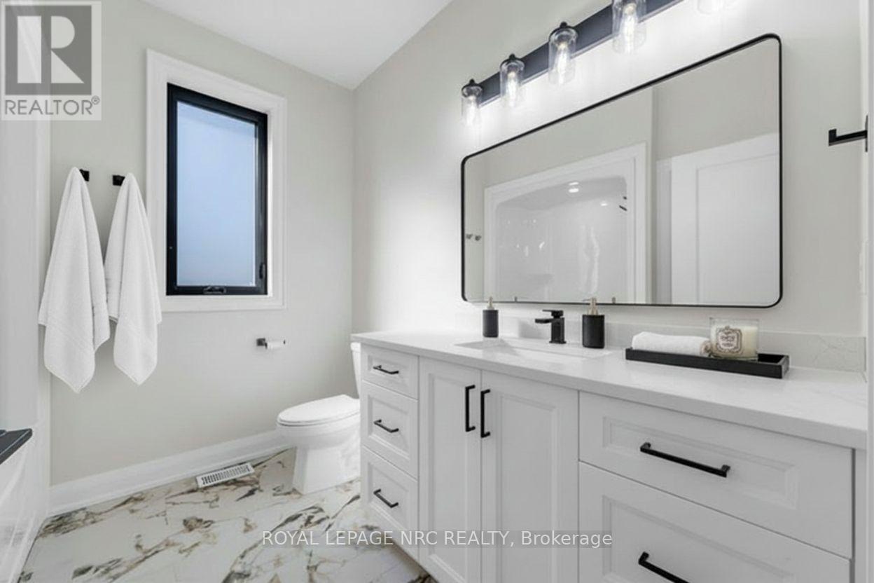 207 Forks Road, Welland, Ontario  L3B 6C5 - Photo 13 - X13512180