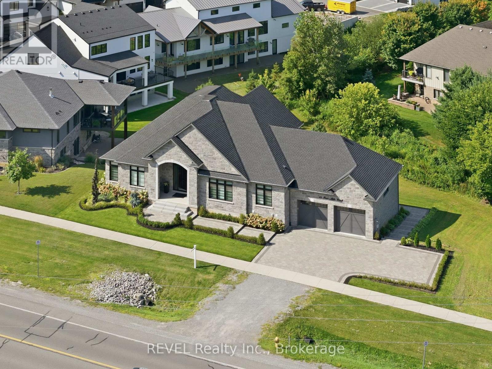 18 Four Mile Creek Road, Niagara-On-The-Lake, Ontario  L0S 1J1 - Photo 2 - X13512740
