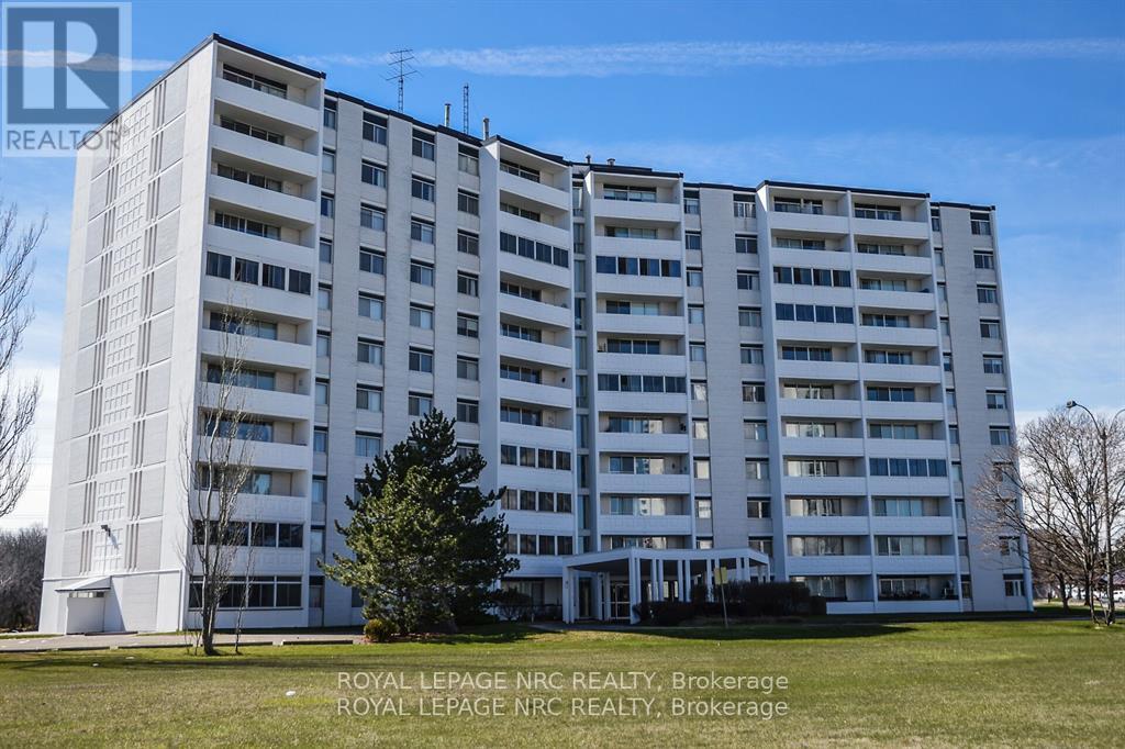 1107 - 35 Towering Heights Boulevard, St. Catharines, Ontario  L2T 3G8 - Photo 1 - X13513908