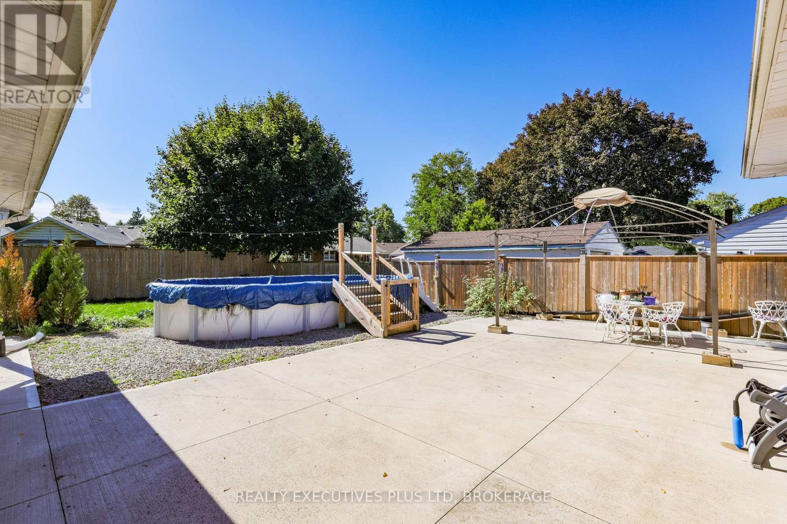 6528 Stamford Green Drive, Niagara Falls, Ontario  L2J 1T8 - Photo 27 - X13516144