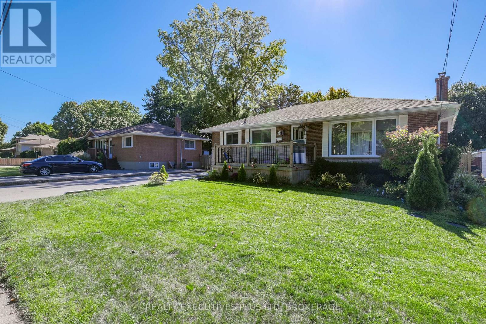 6528 Stamford Green Drive, Niagara Falls, Ontario  L2J 1T8 - Photo 3 - X13516144