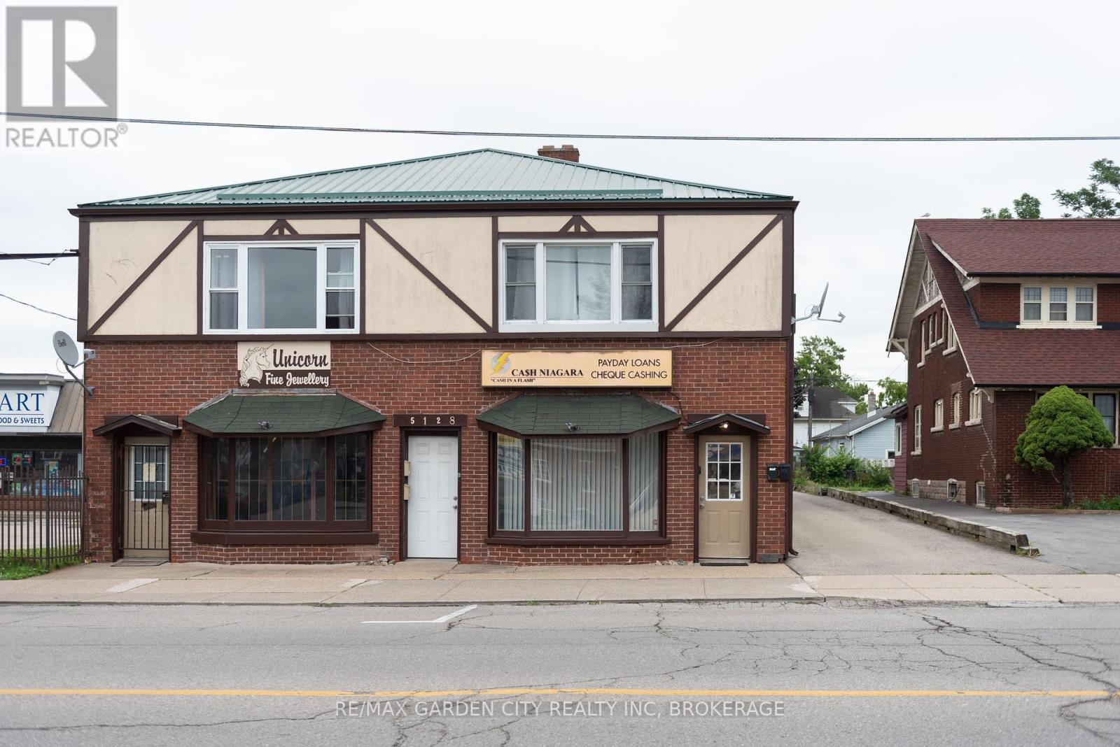 2 - 5126 Victoria Avenue, Niagara Falls, Ontario  L2E 4E3 - Photo 1 - X13517250