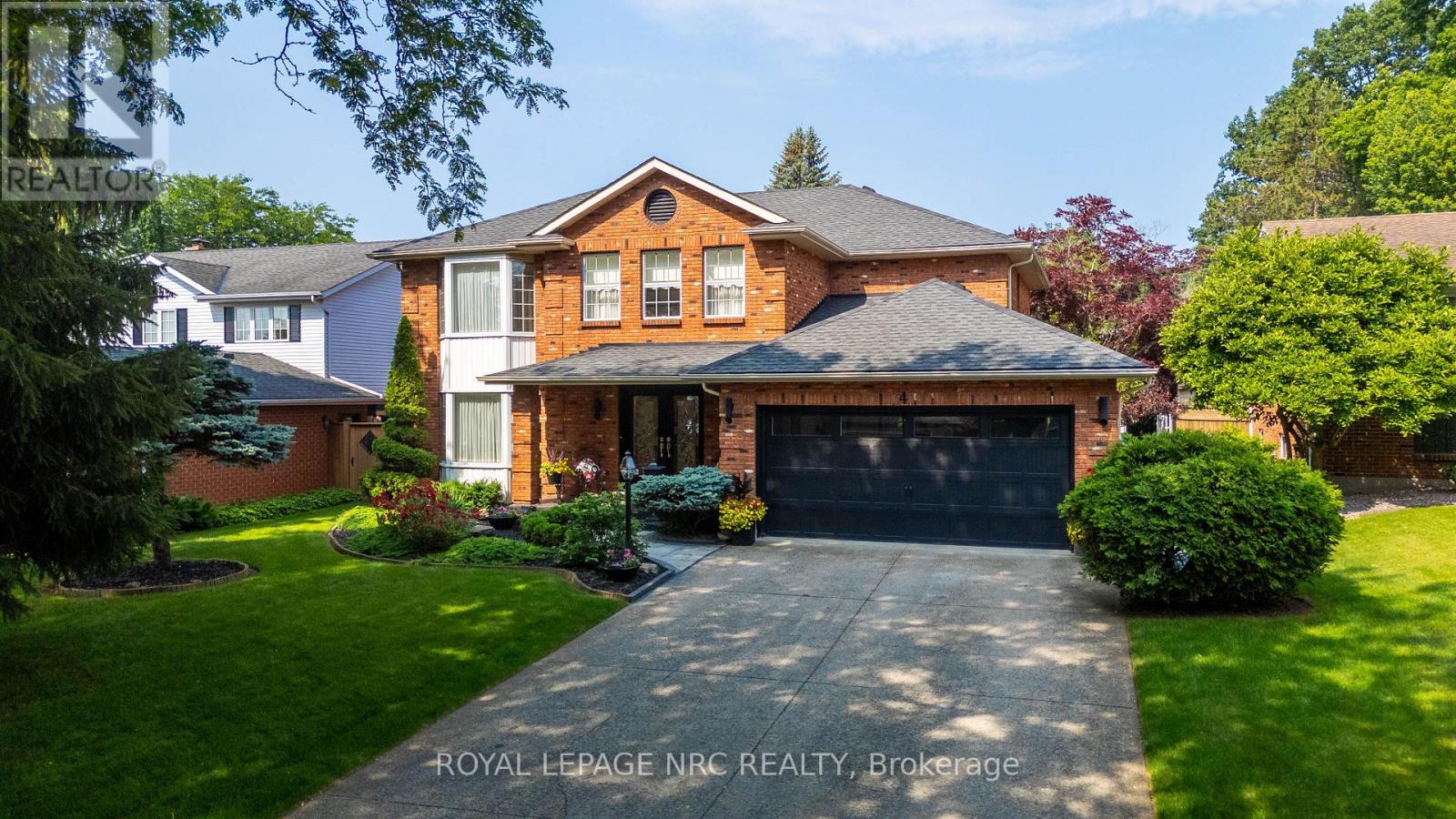 4 Greenvale Court, Pelham, Ontario  L0S 1E1 - Photo 1 - X13517520