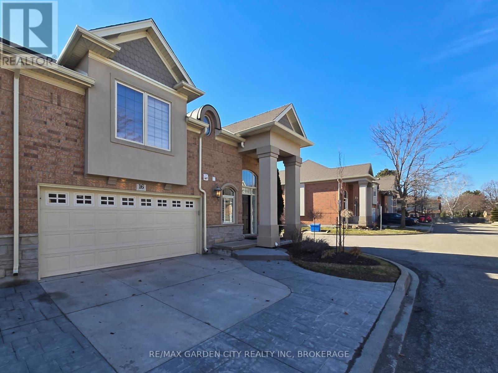 16 - 31 Sawmill Road, St. Catharines, Ontario  L2S 0A1 - Photo 3 - X13519348