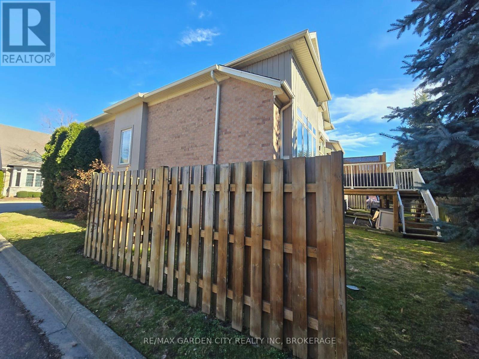 16 - 31 Sawmill Road, St. Catharines, Ontario  L2S 0A1 - Photo 41 - X13519348