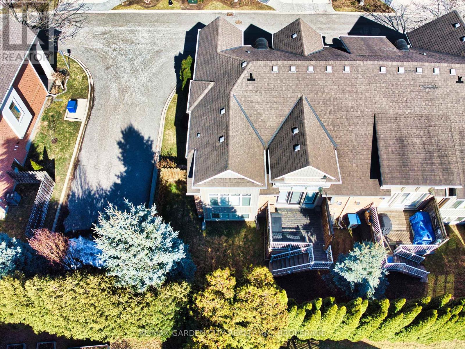 16 - 31 Sawmill Road, St. Catharines, Ontario  L2S 0A1 - Photo 45 - X13519348