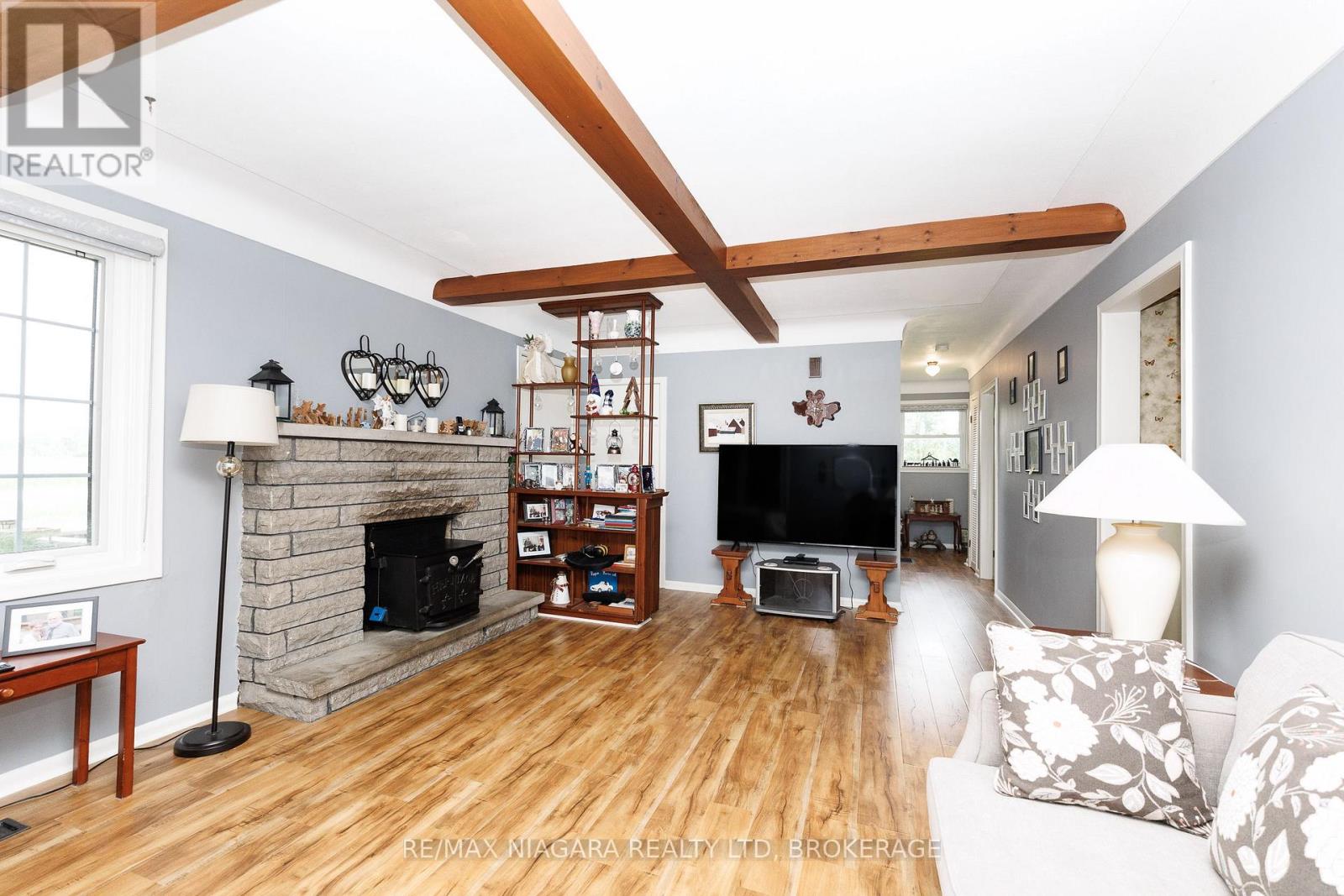 2561 Point Abino Road N, Fort Erie, Ontario  L0S 1S0 - Photo 14 - X13519354