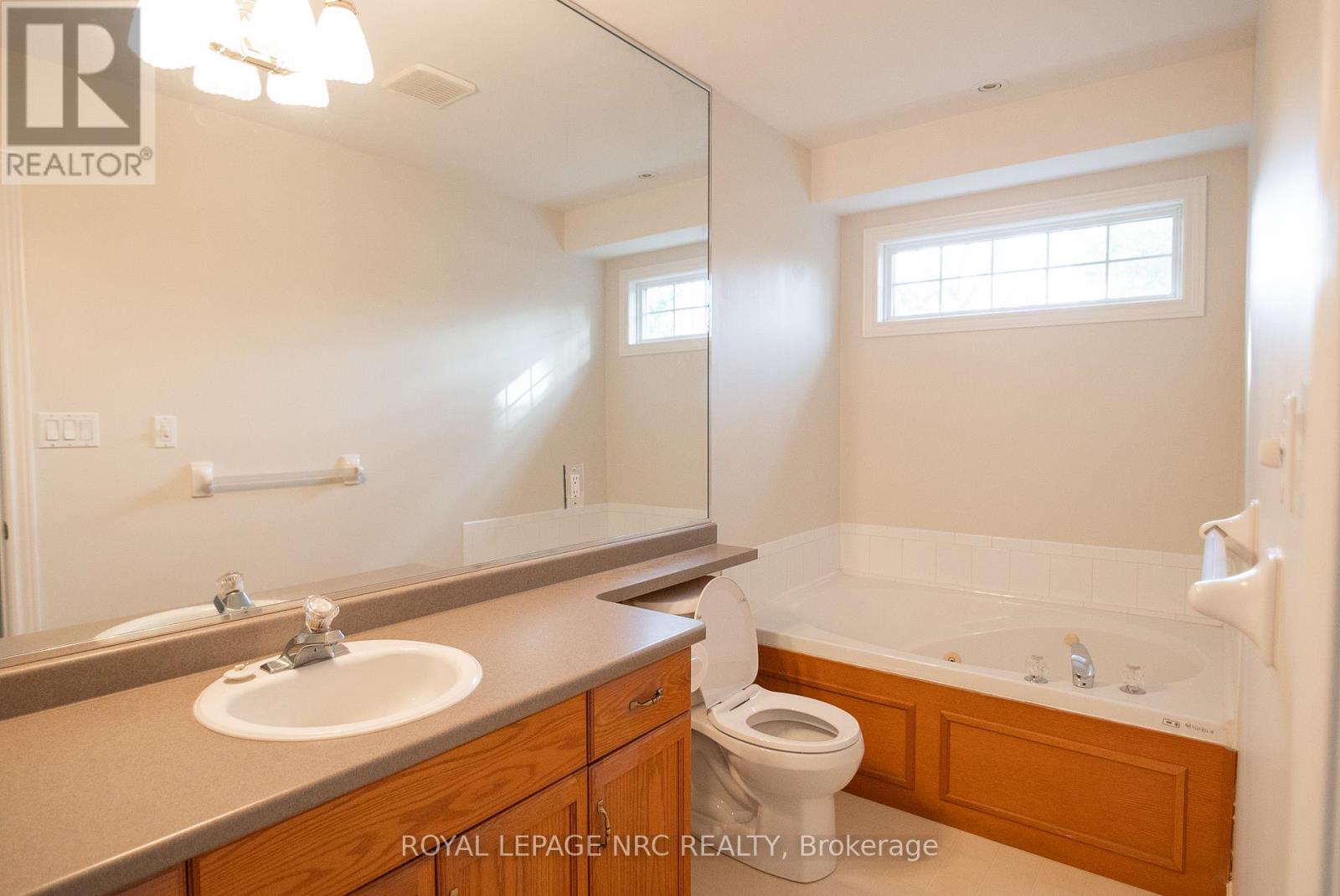 6 - 4667 Portage Road, Niagara Falls, Ontario  L2E 6A9 - Photo 23 - X13520954