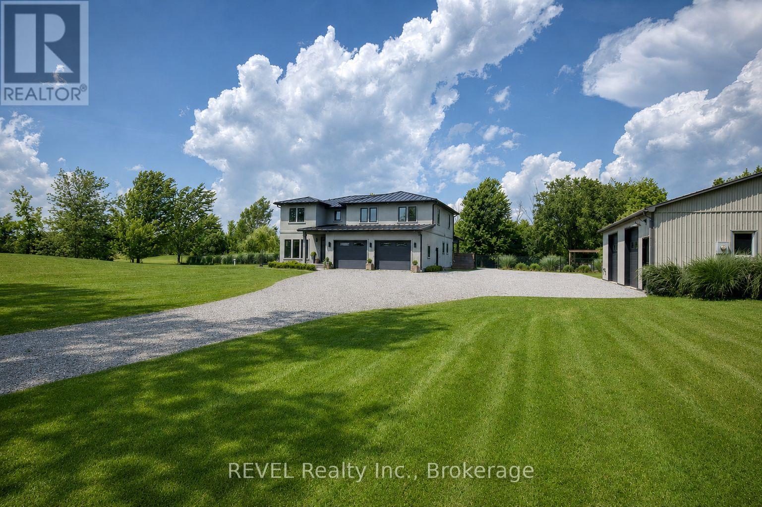 1009 Canboro Road, Pelham, Ontario  L0S 1C0 - Photo 1 - X13522318