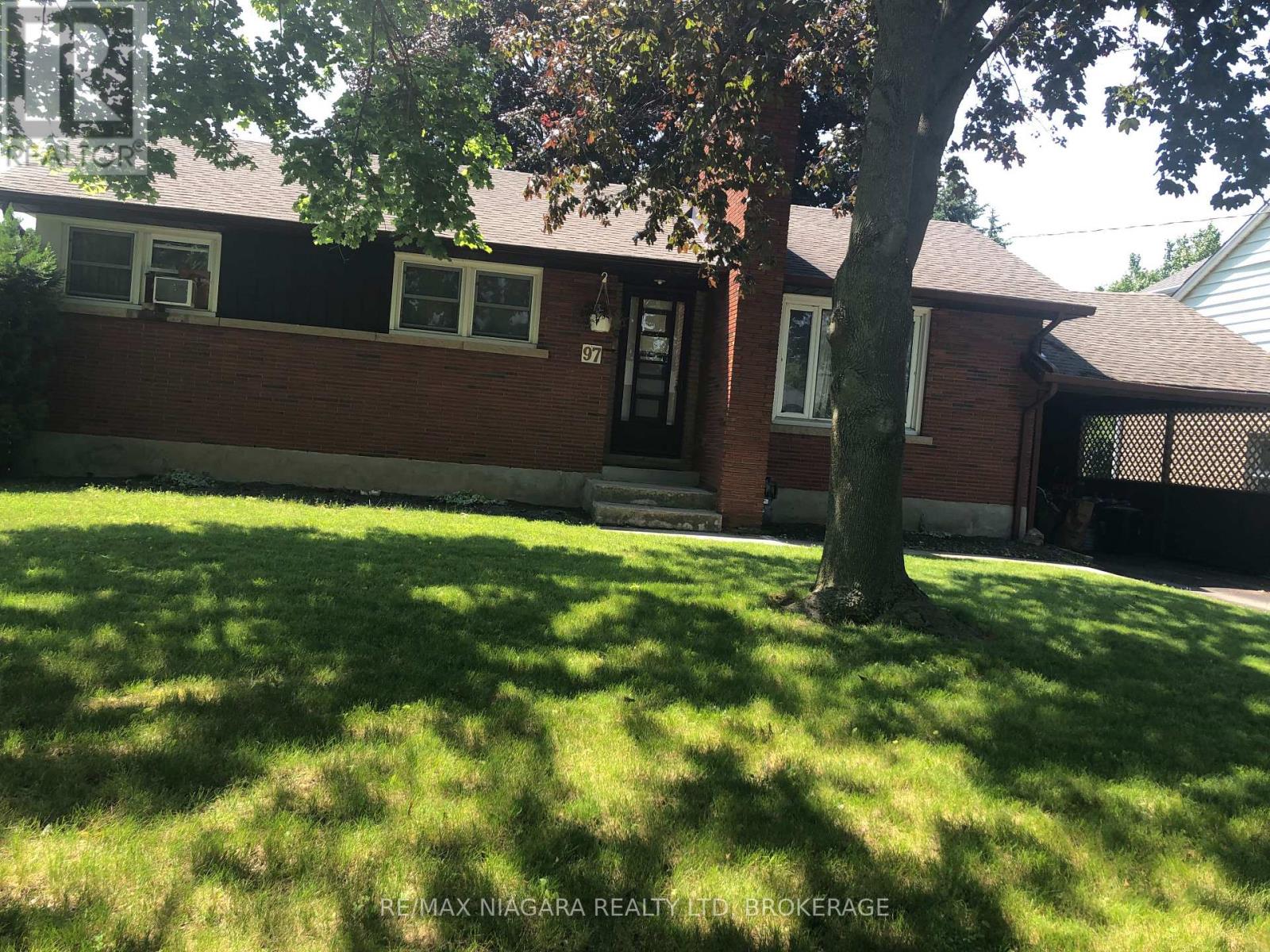 97 Shakespeare Avenue, St. Catharines, Ontario  L2R 6N1 - Photo 1 - X13522826
