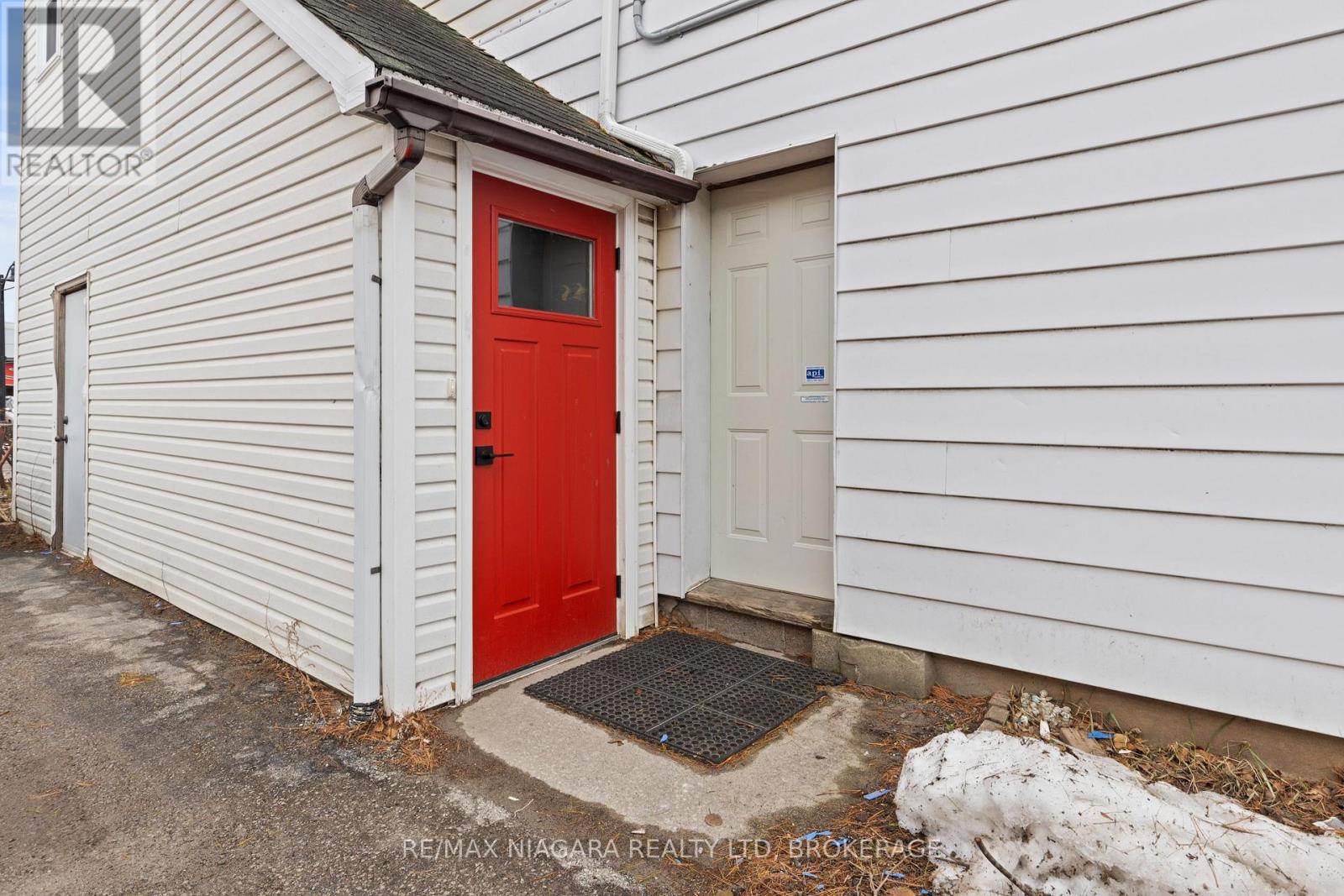 1530 Niagara Stone Road, Niagara-On-The-Lake, Ontario  L0S 1J0 - Photo 16 - X13523202